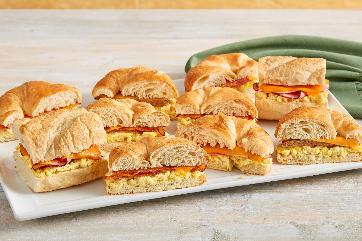 Classic Breakfast Sandwich Tray*